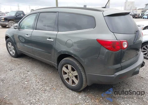 2011 Chevrolet Traverse 1Lt z USA, uszkodzony, nr VIN 1GNKVGED3BJ176477